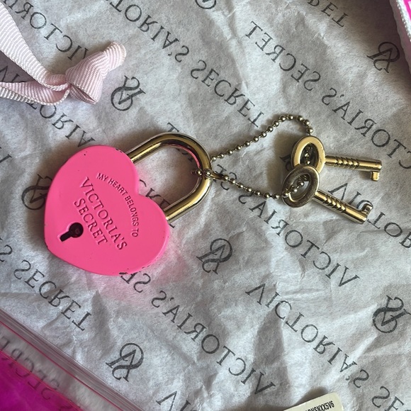 Victoria Secret set π - Picture 2 of 8